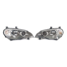 Передні фари Bi-Xenon Adaptive ( комплектні ) на BMW X5 E70 2010-2013 року