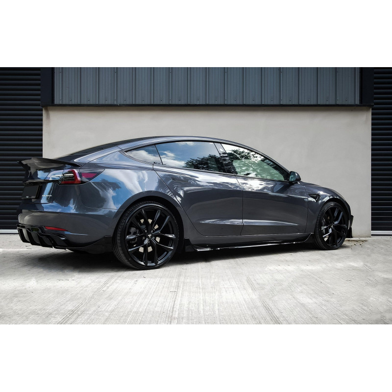 Аеро кіт ( комплект дооснащення ) на Tesla Model 3 2017-2022 року