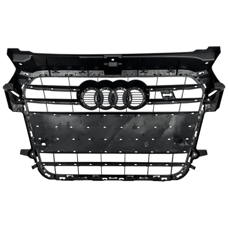 Решітка радіатора Chrome Black ( в стилі S1 ) на Audi A1 8X 2010-2014 року