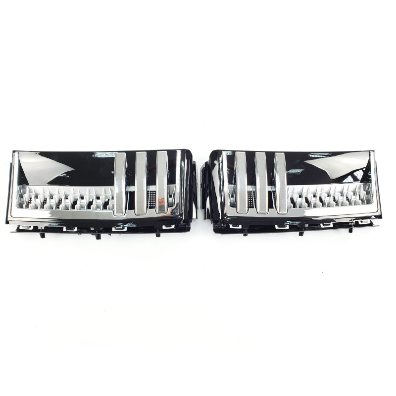 Решітка радіатора + жабра на Land Rover Range Rover Vogue L322 2010-2013 року