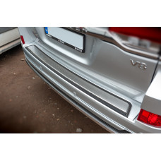 Вставка на задній бампер 2016-2026 (ABS-2026 нерж) для Toyota Land Cruiser 200 рр