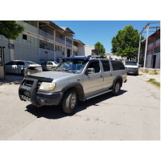 Козирьок на лобове скло (чорний глянець 5мм) для Nissan NP300 1999-2015 рр