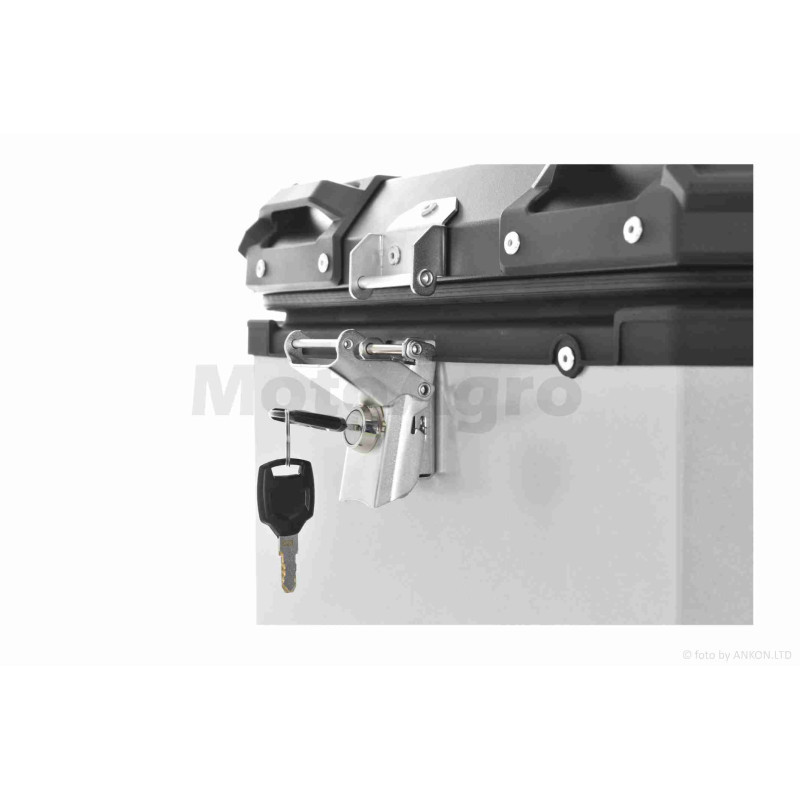 Кофр  410*330*310mm, 42L  алюмінієвий, сріблястий