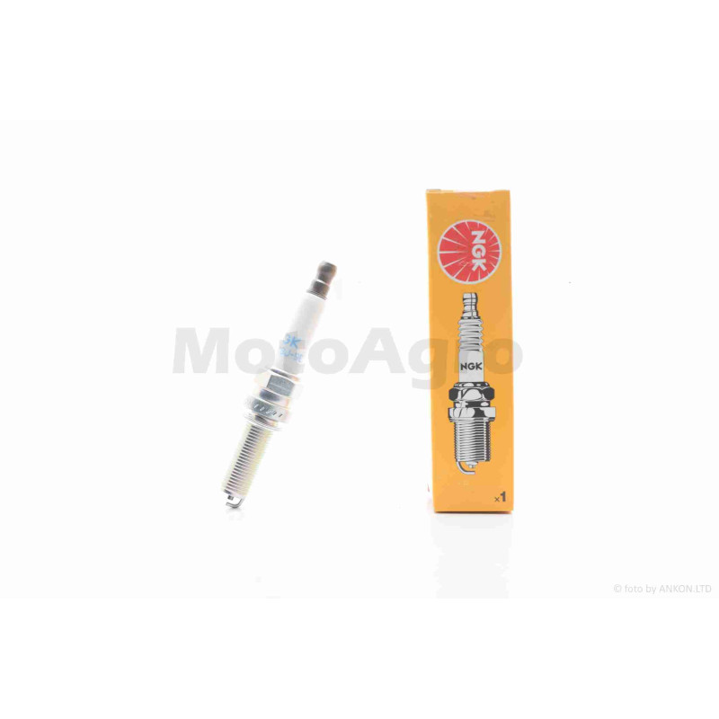 Свічка  4T  M10x1.00 L26.5  LMAR8J-9E  171FMM  Loncin FE250  "NGK"  (оригінал)