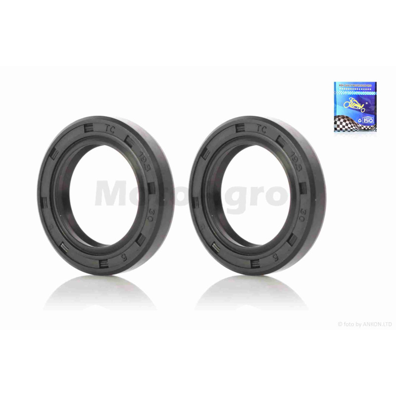 Сальники к-кт  GY6 150  2шт  "LIPAI"  (NOK)