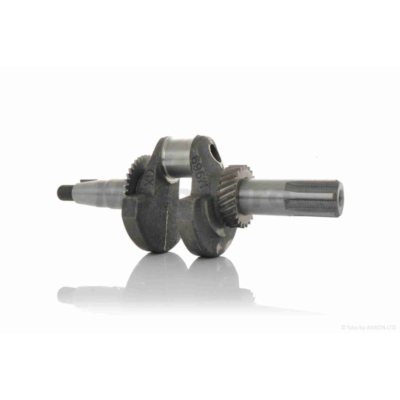 Колінвал м/б  168F  під шліць  25mm