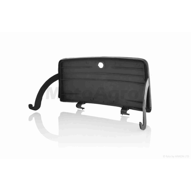 Пластик  STORM  кришка бардачка