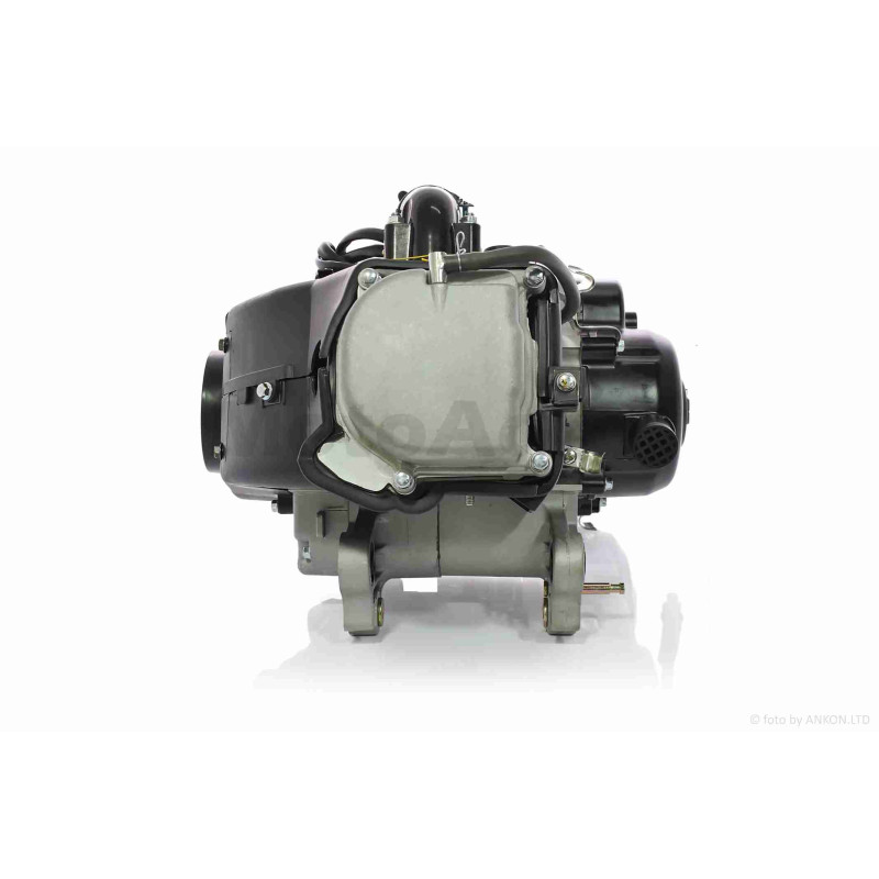 Двигун  GY6 80cc  43cm, під один амортизатор, 110 колодка  "LIPAI" (1P47QMD)