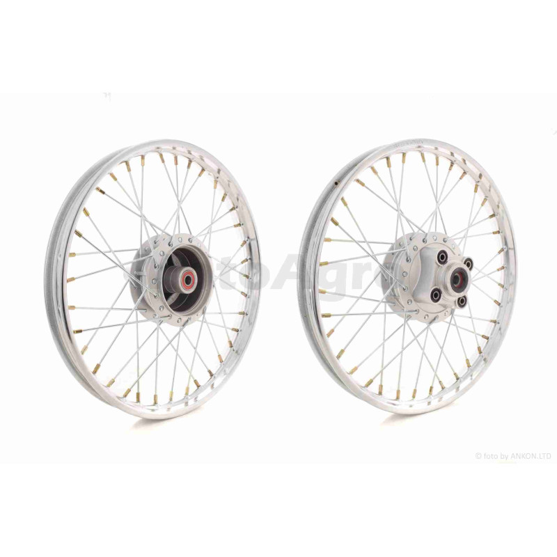 Диск колеса задній  18"-1.40  CG125/150  спицьований, барабан  111mm