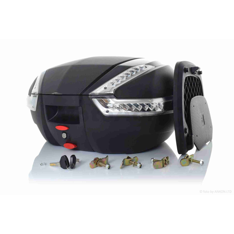 Кофр  #898/1  59*45.5*32.5, 85L поліпропіленовий, переносний, діодний габарит+стоп-сигнал  "LIPAI"