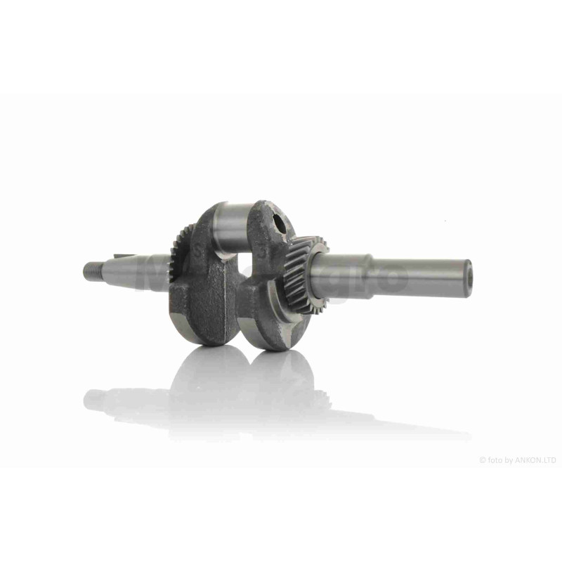 Колінвал м/б  168F  під шпонку  20mm  +гайка, шпонка