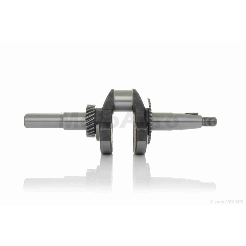 Колінвал м/б  168F  під шпонку  20mm  +гайка, шпонка