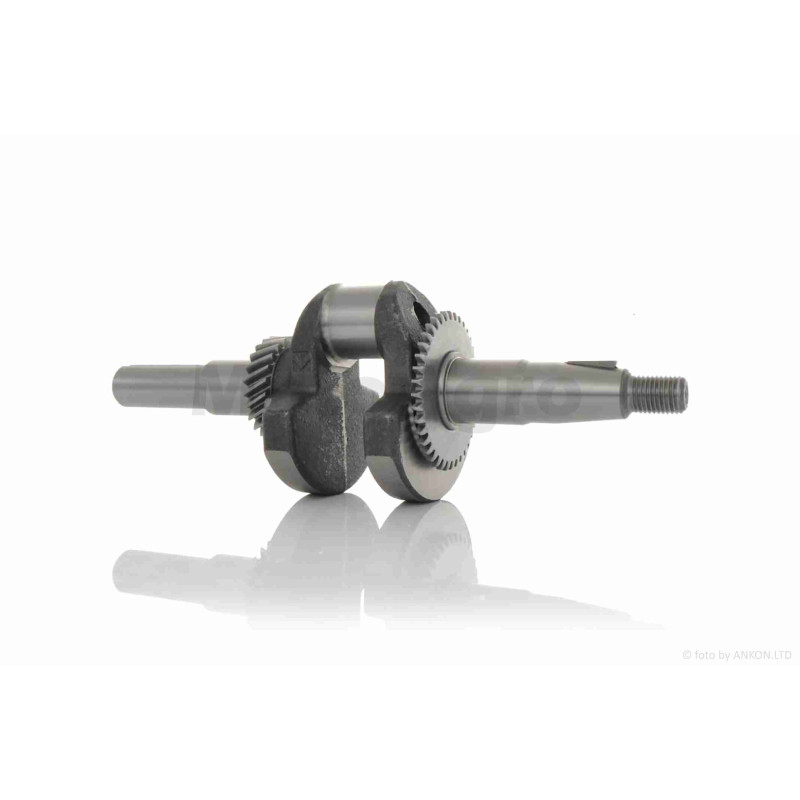 Колінвал м/б  168F  під шпонку  19mm  +гайка, шпонка