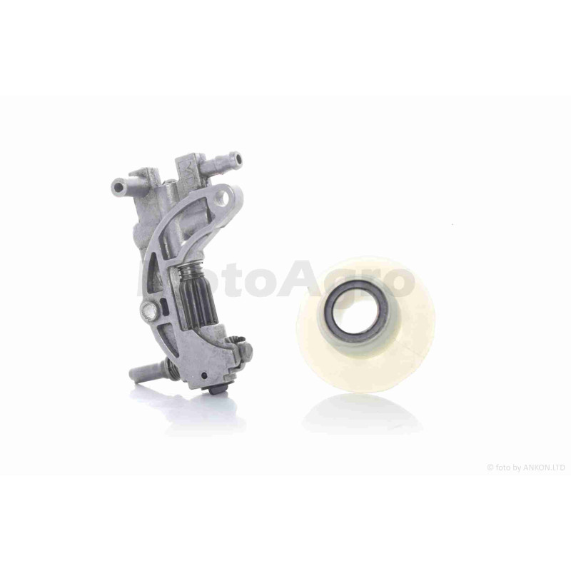 Маслонасос пилки  Goodluck 4500/5200  +шестерня приводу  "DR"