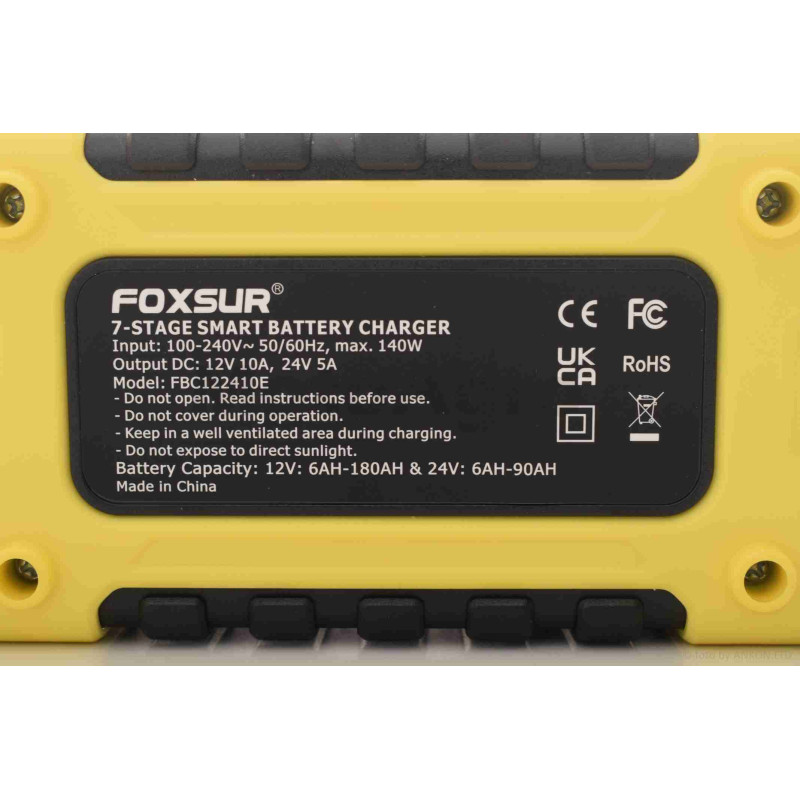 Зарядний пристрій  12/24V, 5/10A  автоматичний, РК-дисплей  "FOXSUR"  (7 режимів)  #1