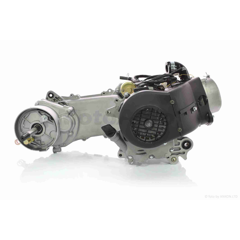 Двигун  GY6 80cc  43cm, під два амортизатори, 110 колодка  "LIPAI"  (1P47QMD)